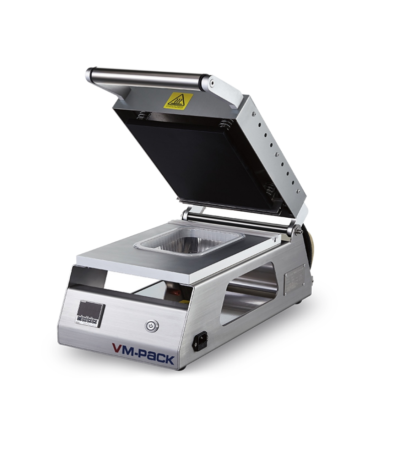 Tray sealing machine